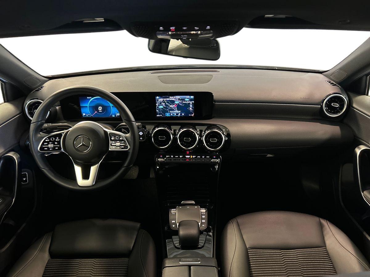 Mercedes Classe A Berlina Classe A Sedan 200 D Sport 4Matic 8G-DCT - 9