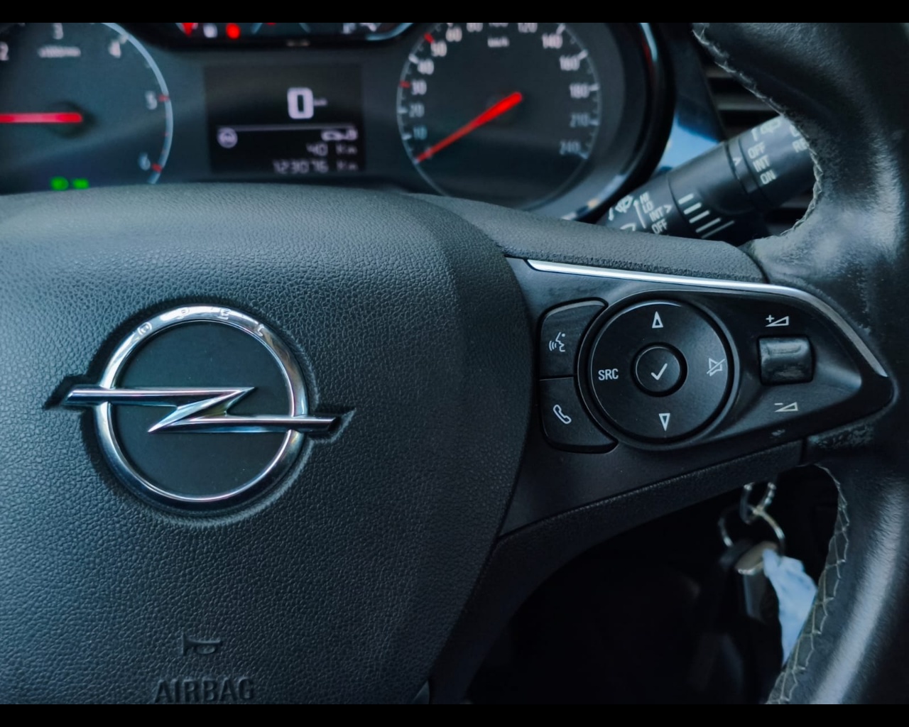 Foto OPEL Crossland X 1.5 ecotec Design Line s&s 102cv