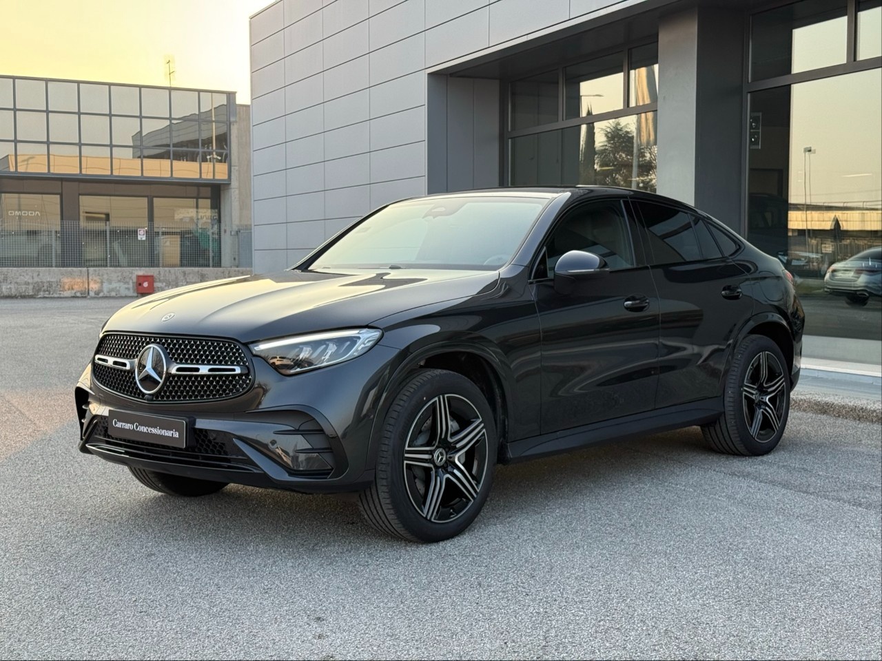 Mercedes GLC Coupé GLC 300 de 4Matic Plug-in hybrid Coupe AMG Line ADVANCED TECH - 3