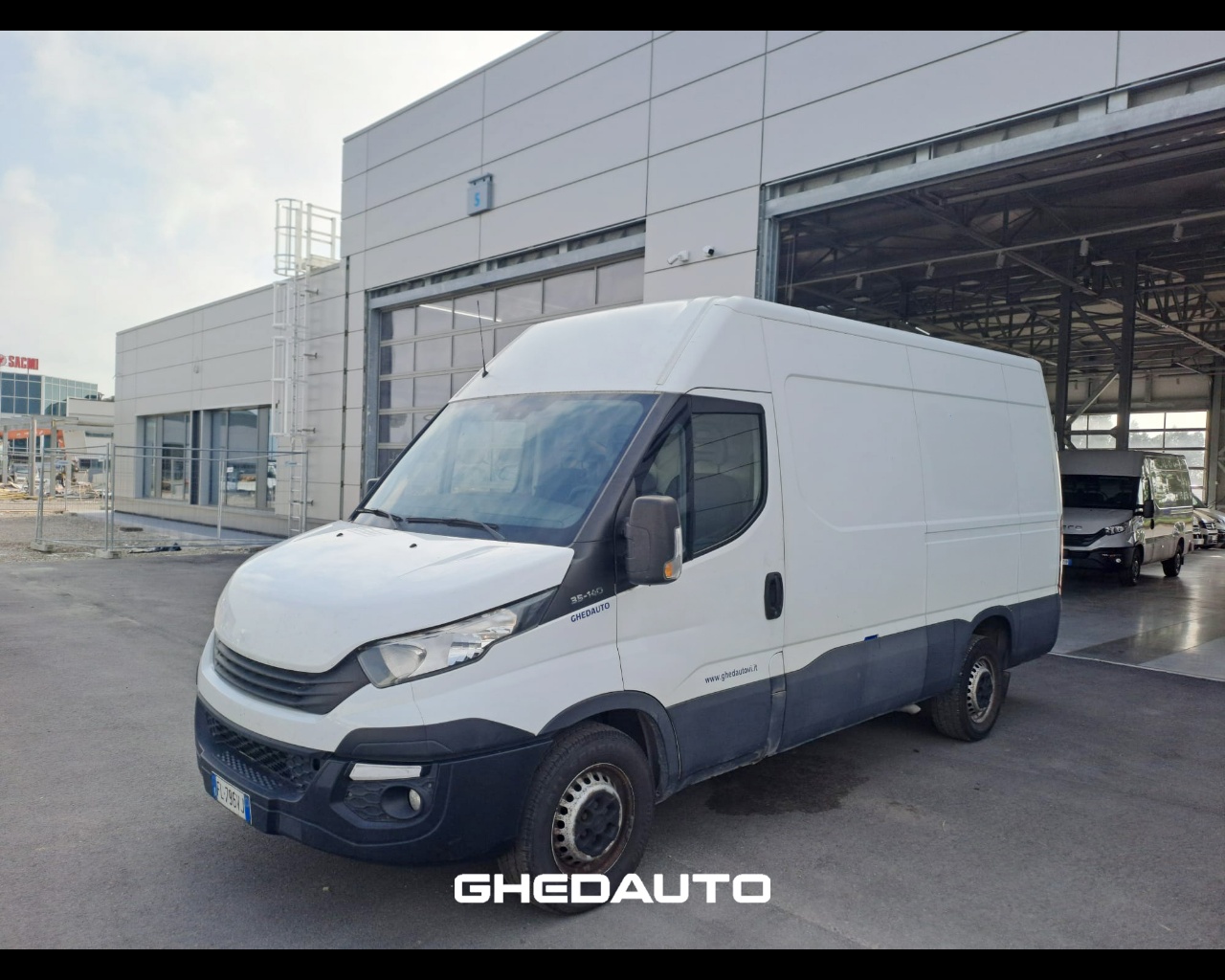 IVECO 35S14 V Diesel usato