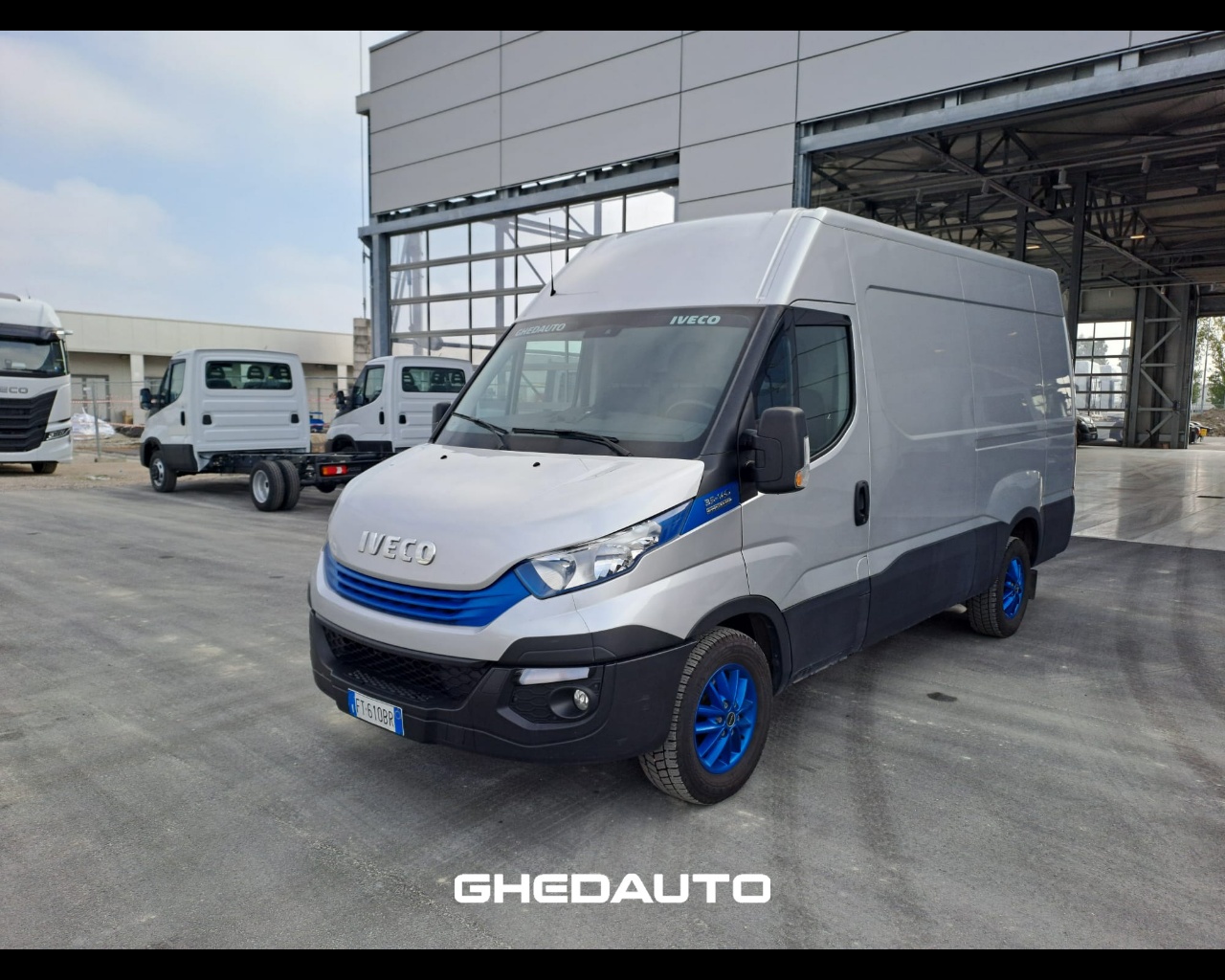 IVECO 35S14 V Diesel usato