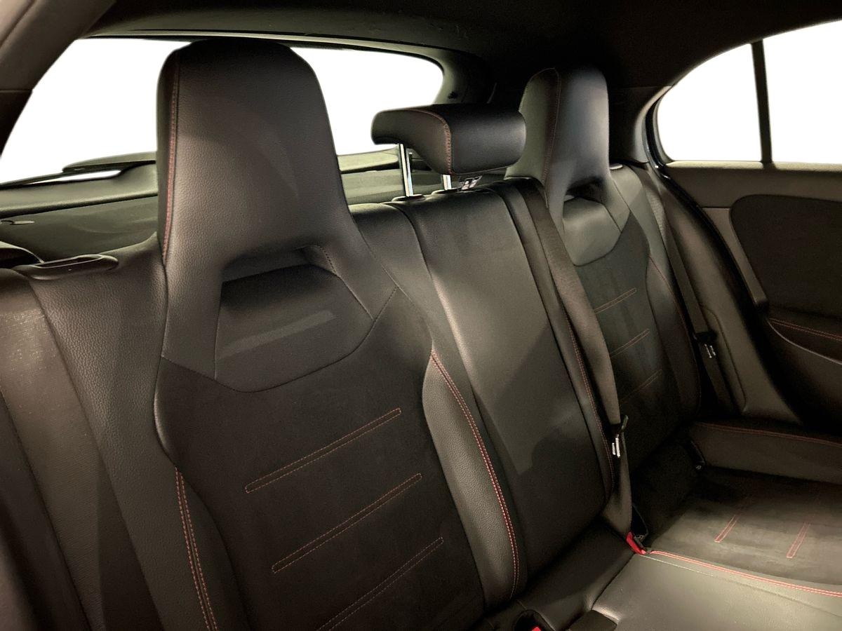 Mercedes Classe A Classe A 200 D Premium 4Matic 8G-DCT - 16