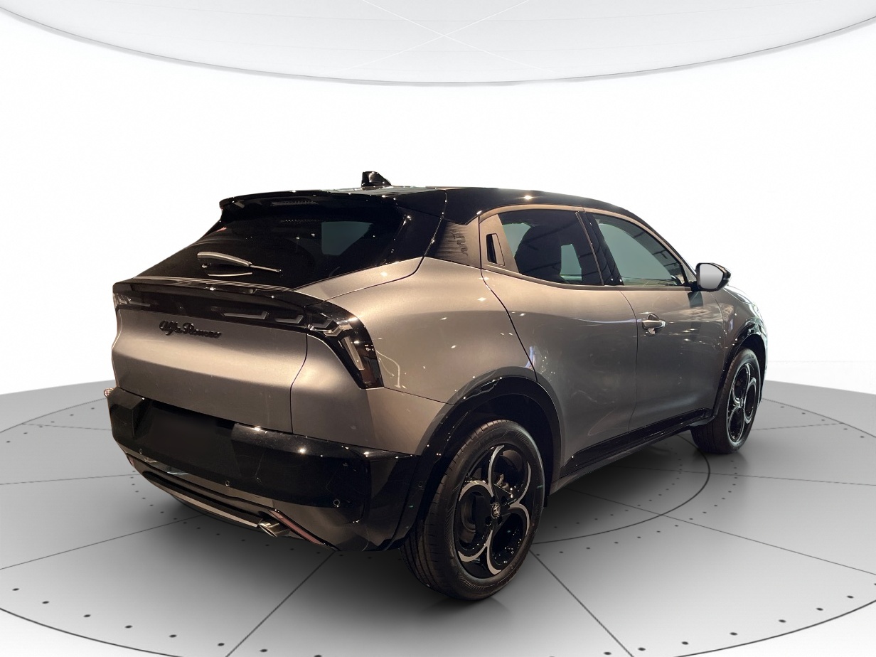 Alfa Romeo Junior Nuovo Ibrido benzina Junior Rovigo
