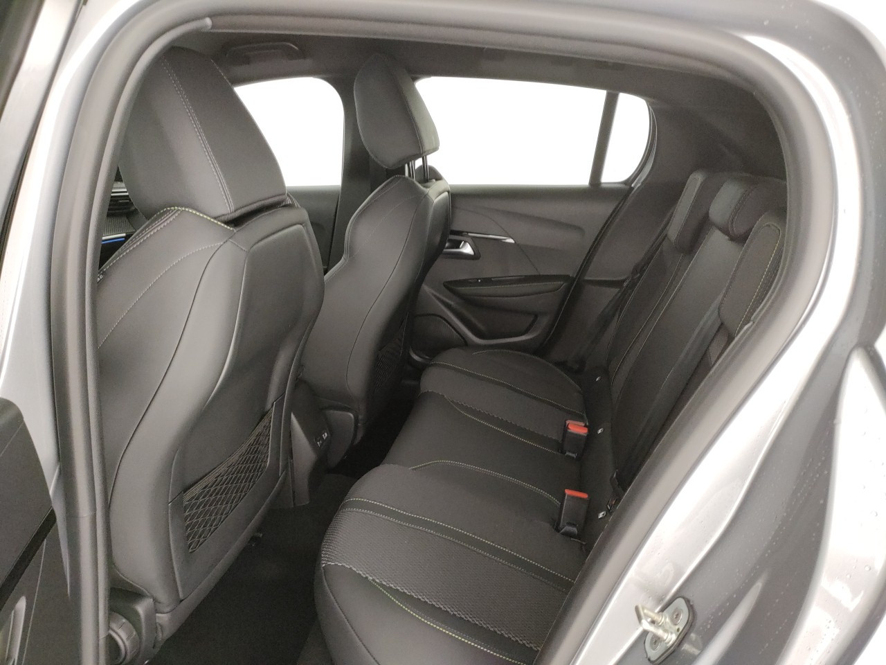 Peugeot 208 Nuovo Ibrido benzina 208 Porto Mantovano