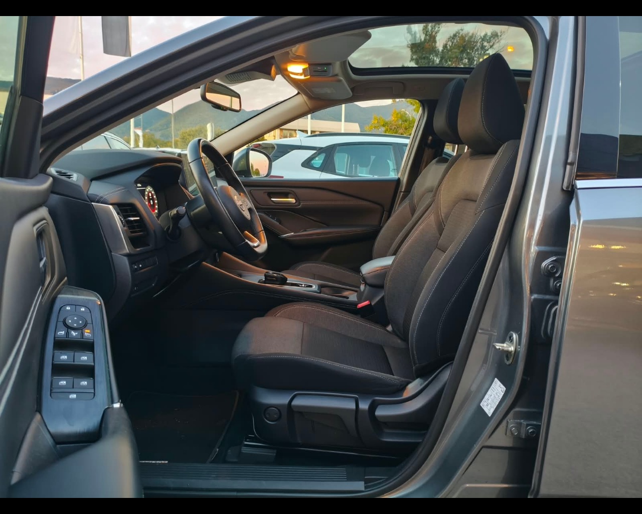 Foto NISSAN Qashqai 1.5 e-power N-Connecta 2wd
