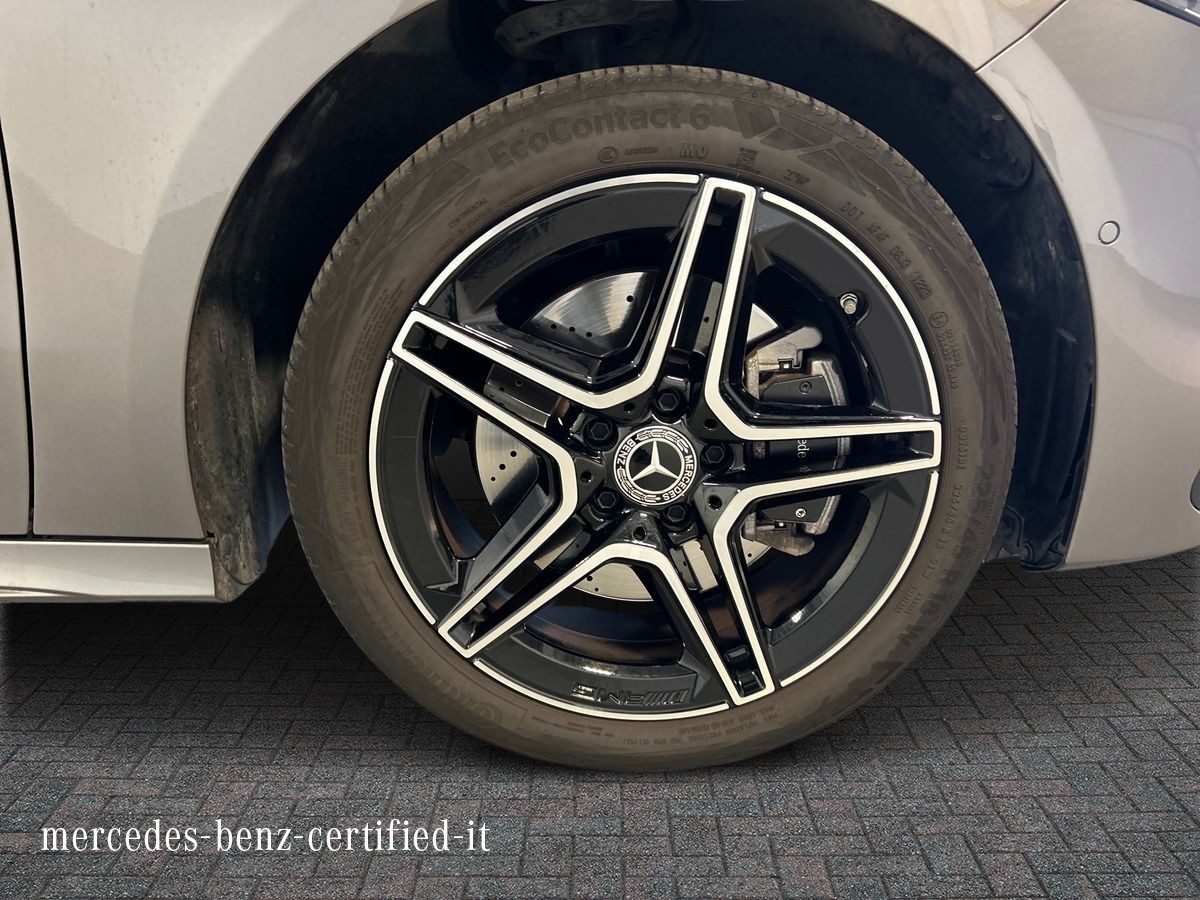 Mercedes Classe A Classe A 250 e Plug-In-Hybrid Advanced Plus AMG Line Speedshift DCT AMG 8G - 17