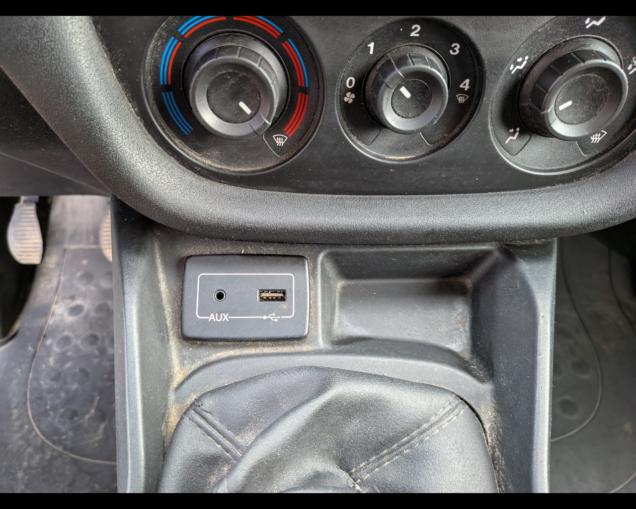 Foto FIAT Doblo cargo 1.3 mjt 16v SX 90cv E5+ F.L.