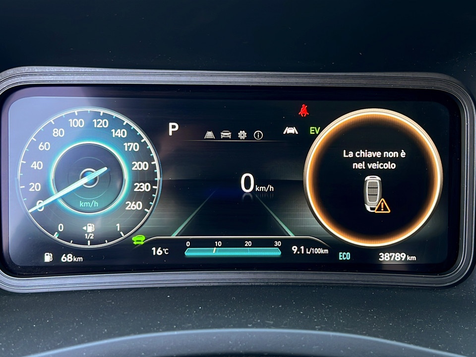 HYUNDAI Kona 1.6 gdi hev Xtech 2wd 141cv dct Ibrida usato - 8