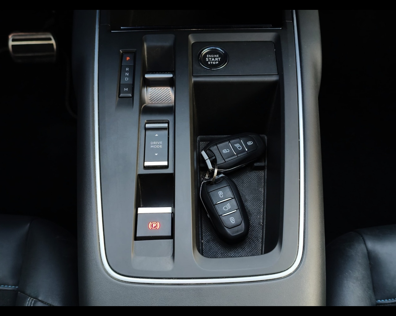 Foto CITROEN C5 Aircross 1.5 bluehdi Shine s&s 130cv eat8