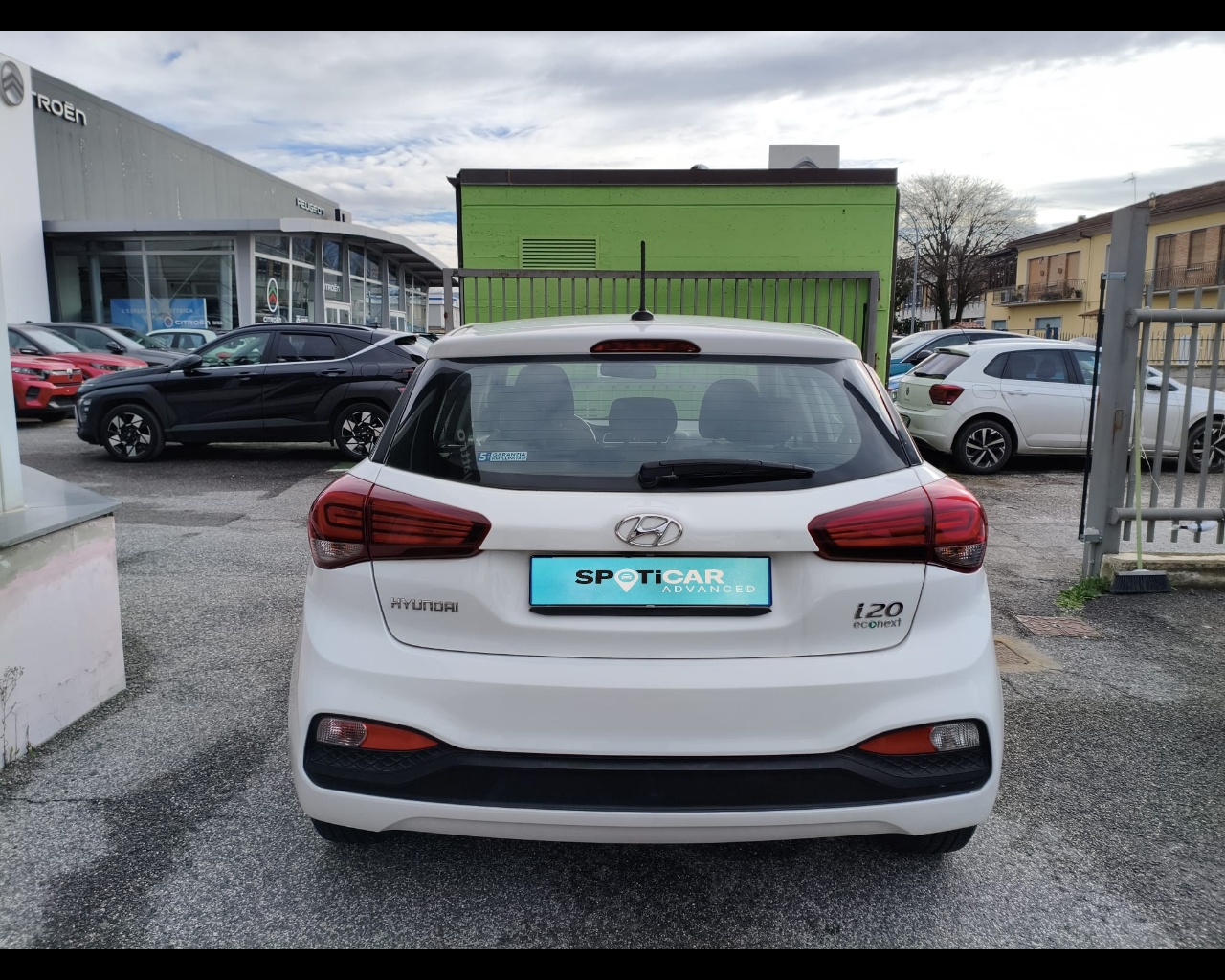 Foto HYUNDAI i20 5p 1.2 mpi Connectline econext Gpl 73cv
