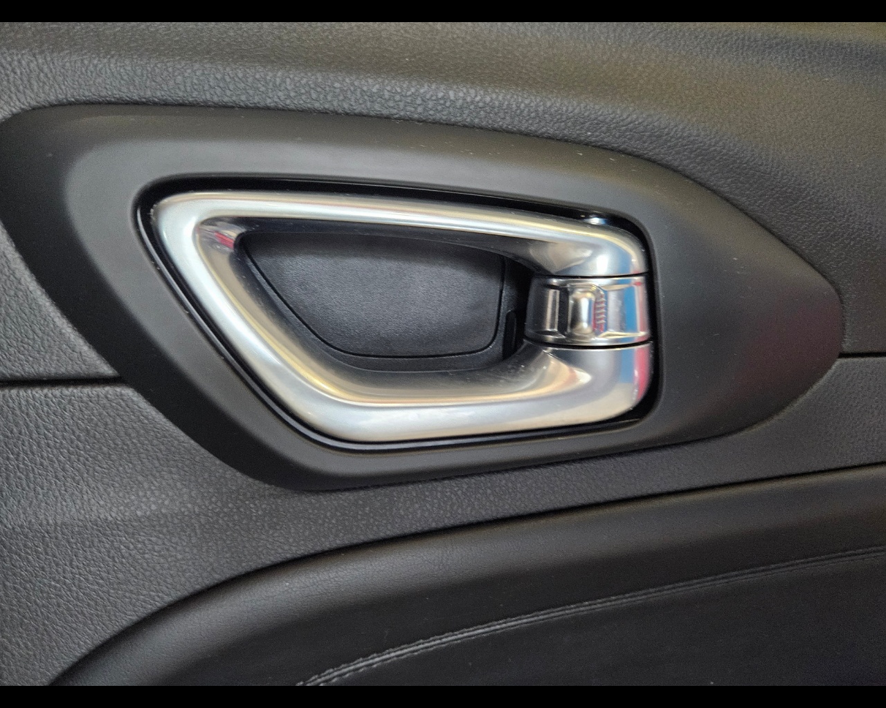 JEEP Compass 4xe Plug-In Hybrid North Star 1.3 Turbo T4 Phev 4xe At6 240cv Ibrida km0 - 25