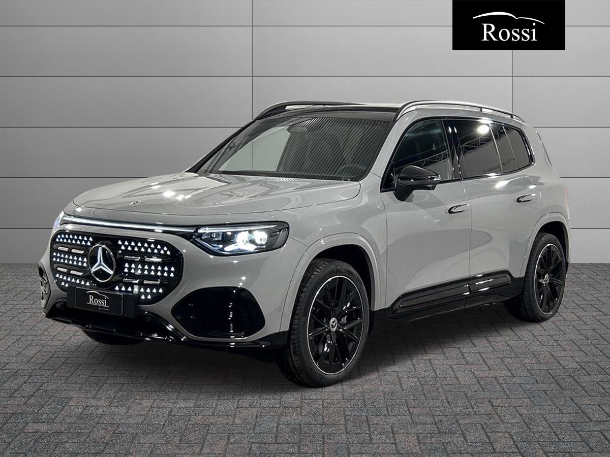 Mercedes-Benz GLB 350 4MATIC con tecnologia EQ