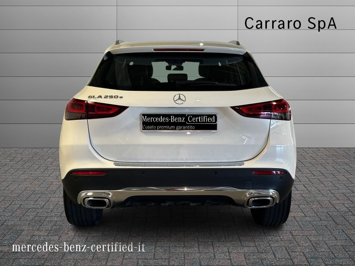 Mercedes GLA GLA 250 e Plug in hybrid (e EQ-POWER) Sport Plus Speedshift DCT AMG 8G - 4