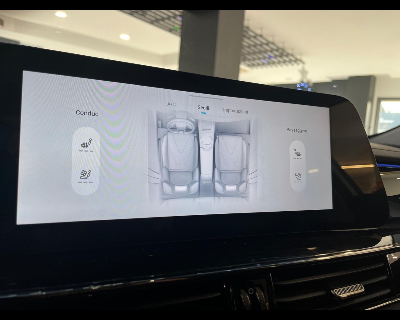 Foto OMODA Omoda 5 1.6 tgdi Premium 7dct