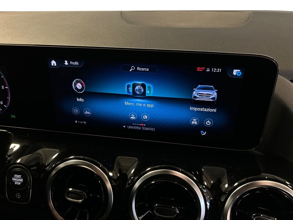 Mercedes GLA GLA 200 D Sport 4Matic 8G-DCT - 12