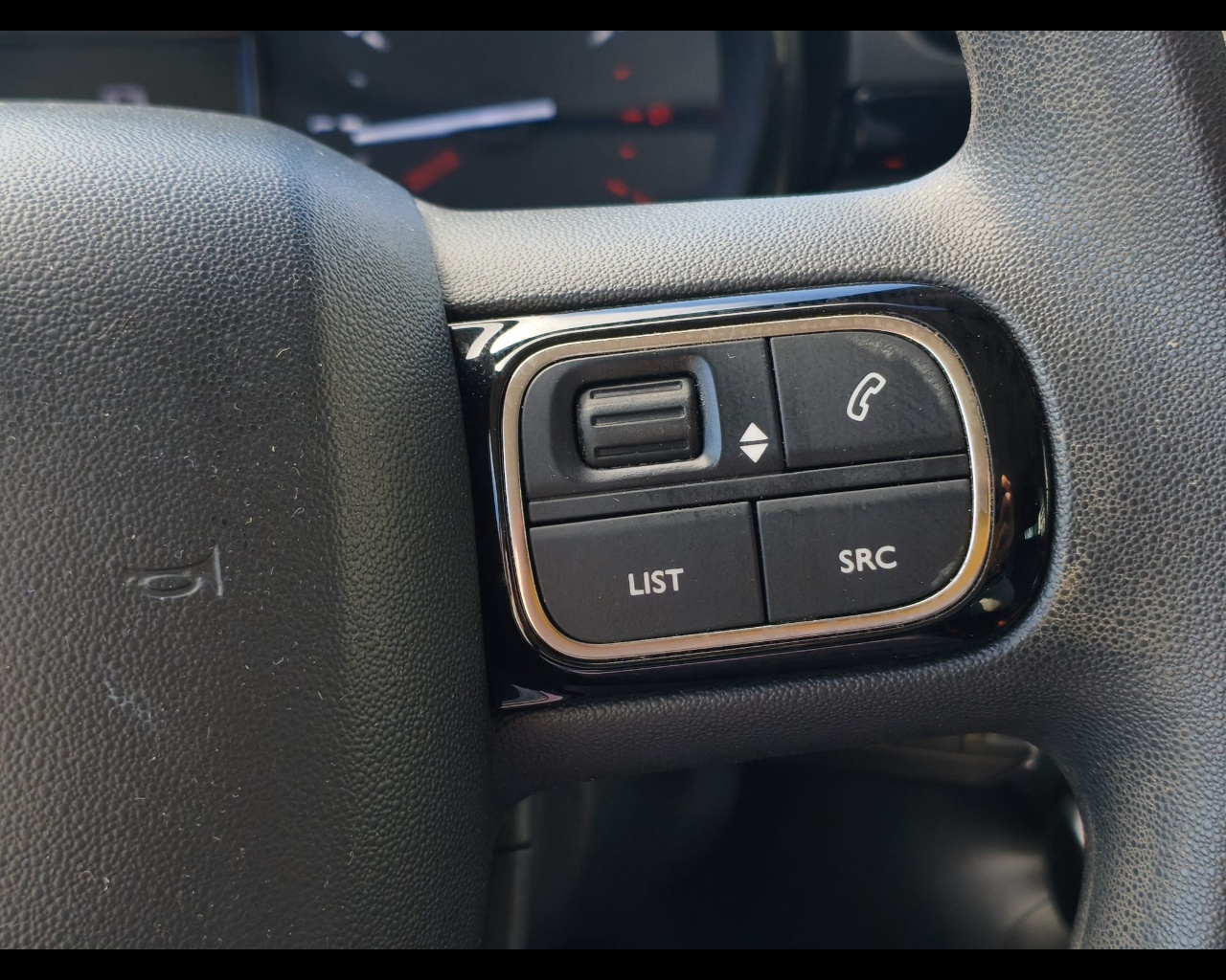 Foto CITROEN C3 1.5 bluehdi Shine s&s 100cv 6m