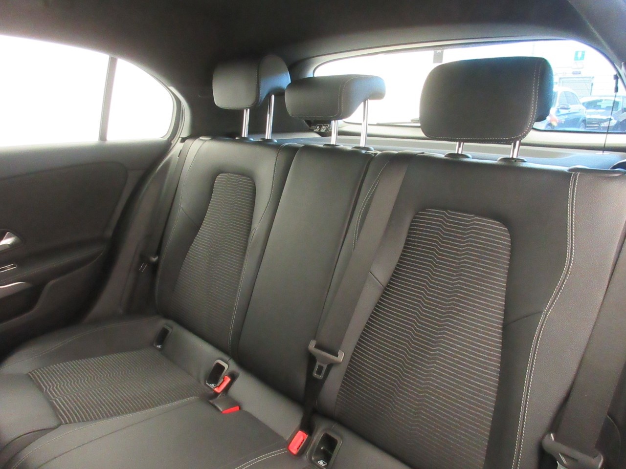 Mercedes Classe A Classe A 180 D Sport 8G-DCT - 13