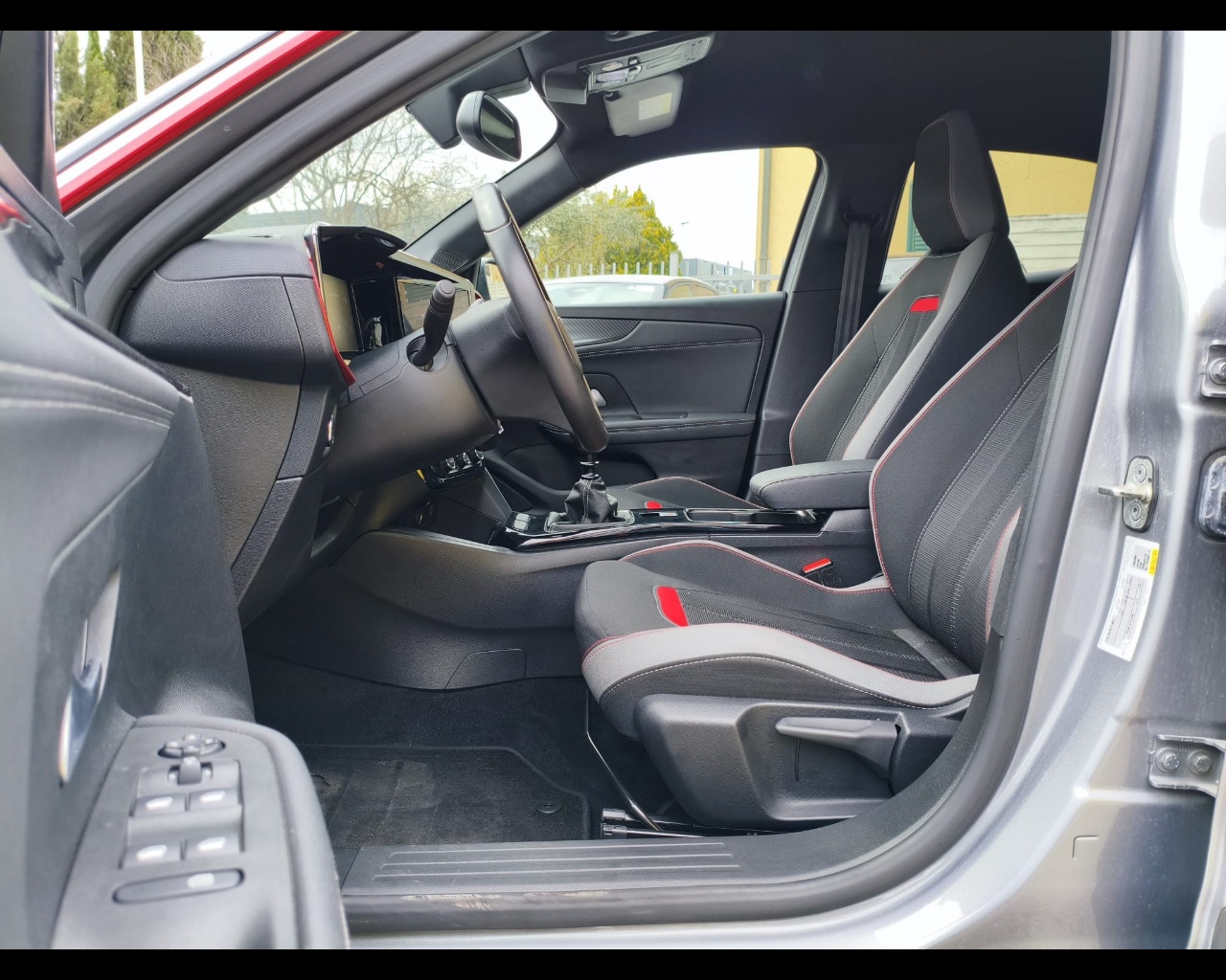 Foto OPEL Mokka 1.2 t GS s&s 136cv