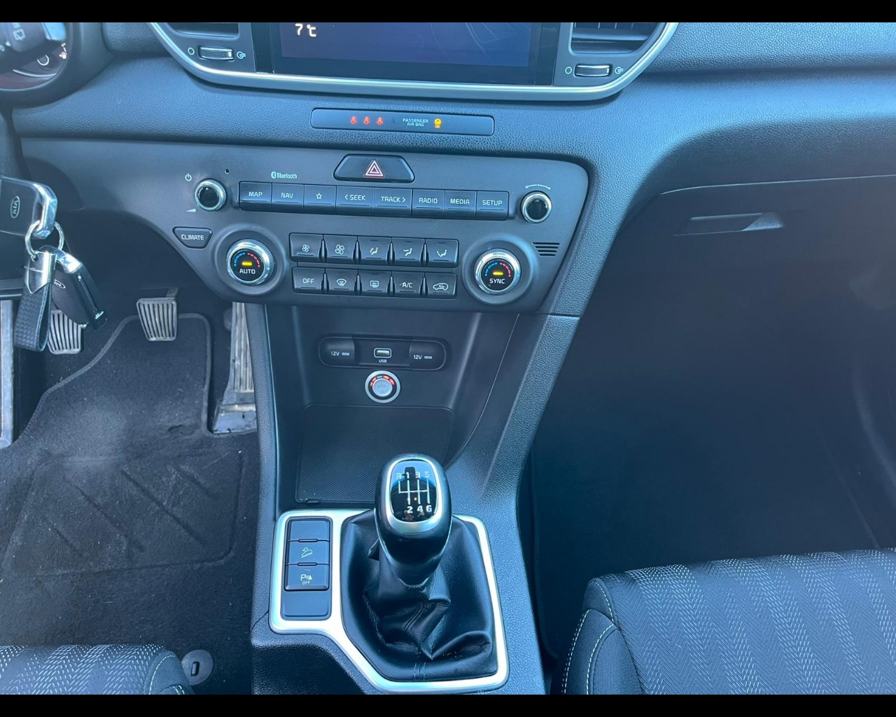 Foto KIA Sportage 1.6 Business Class ecogpl 2wd 126cv