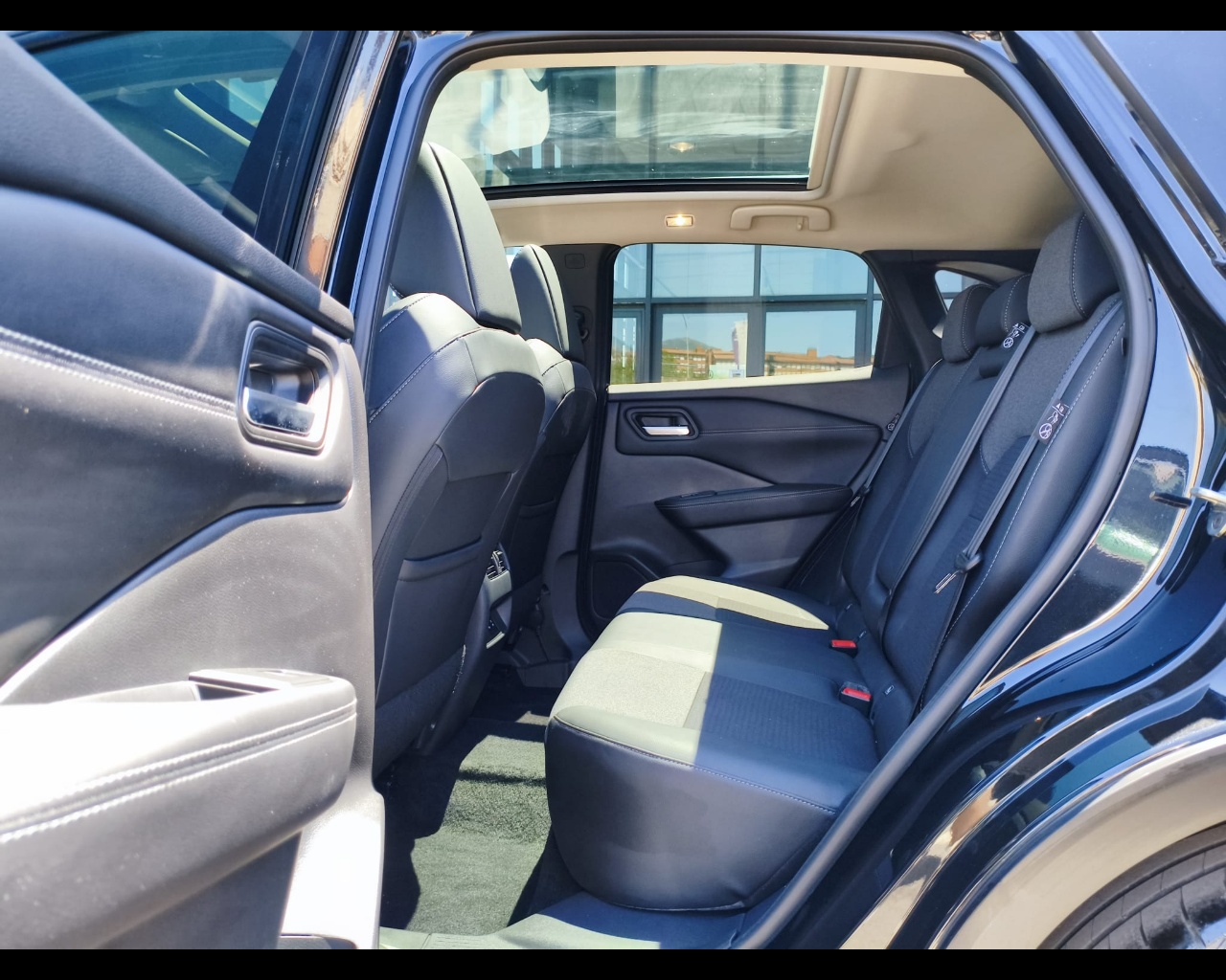 Foto NISSAN Qashqai 1.3 mhev N-Connecta 2wd 140cv