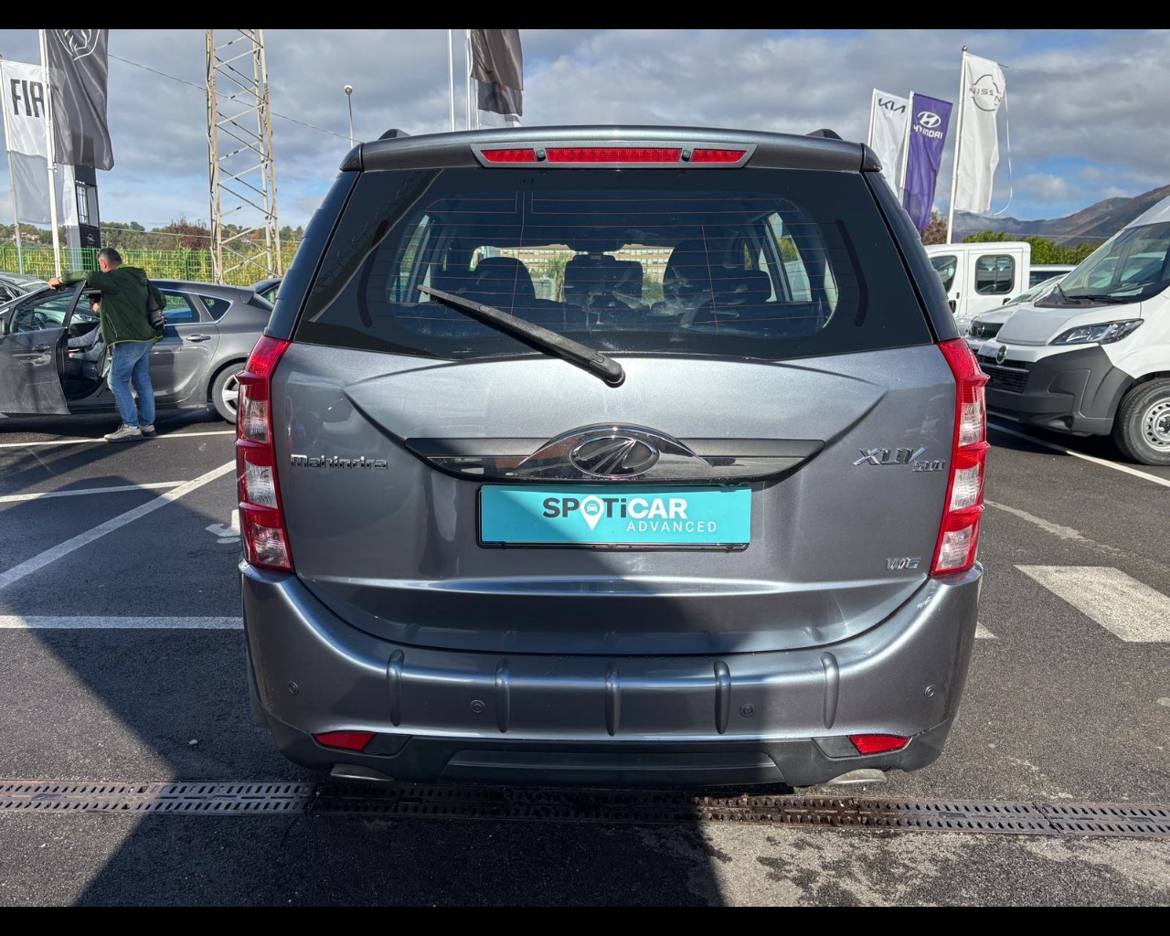 Foto MAHINDRA XUV500 2.2 16v W8 fwd 7p.ti M1 E6
