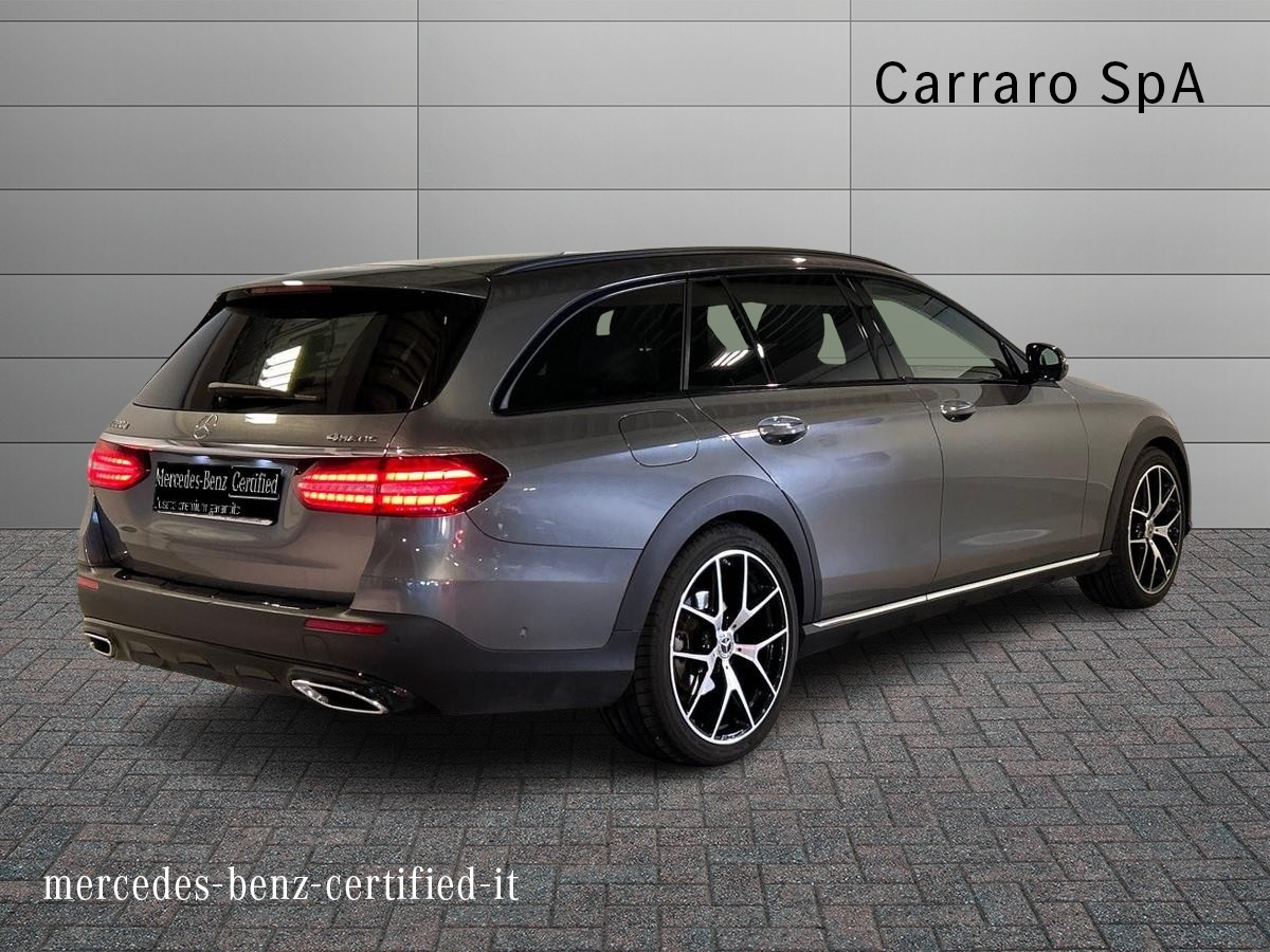 Mercedes Classe E Station Wagon Classe E Station Wagon All-Terrain 220 d Mild hybrid Premium Plus 4Matic 9G-Tronic Plus - 2