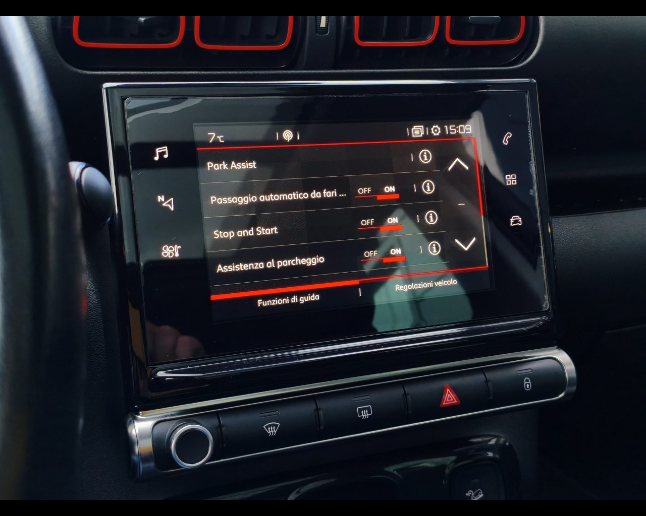 Foto CITROEN C3 Aircross 1.2 puretech Shine s&s 130cv