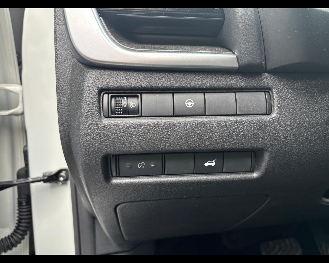 Foto NISSAN X-Trail 1.5 e-power N-Connecta 2wd auto