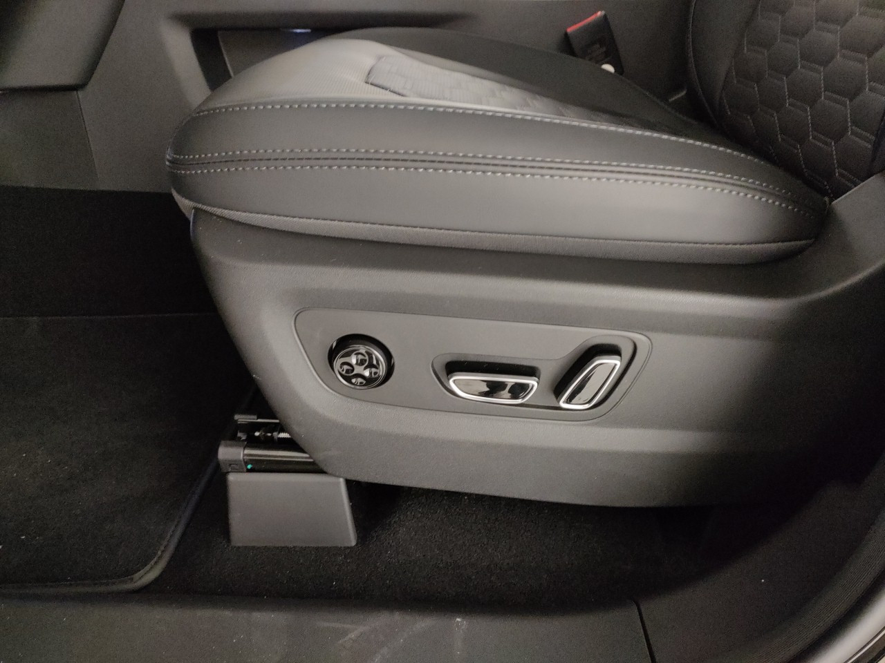 Emc 212 Nuovo Benzina 212 Porto Mantovano