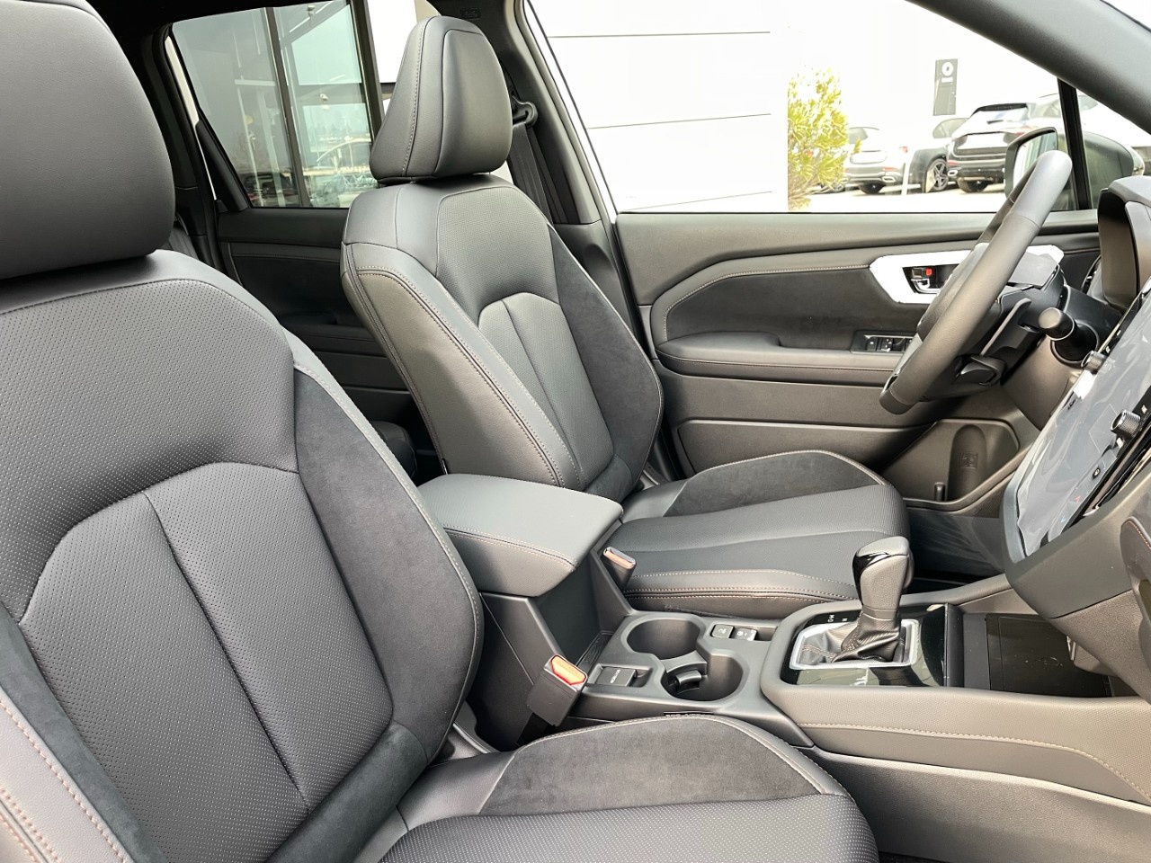 Subaru Forester Forester e-boxer 2.0i Premium - 14