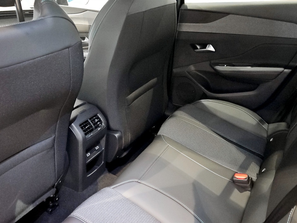 PEUGEOT 308 BL – Hybrid 145 e-DCS6 Allure Ibrida km0 - 13