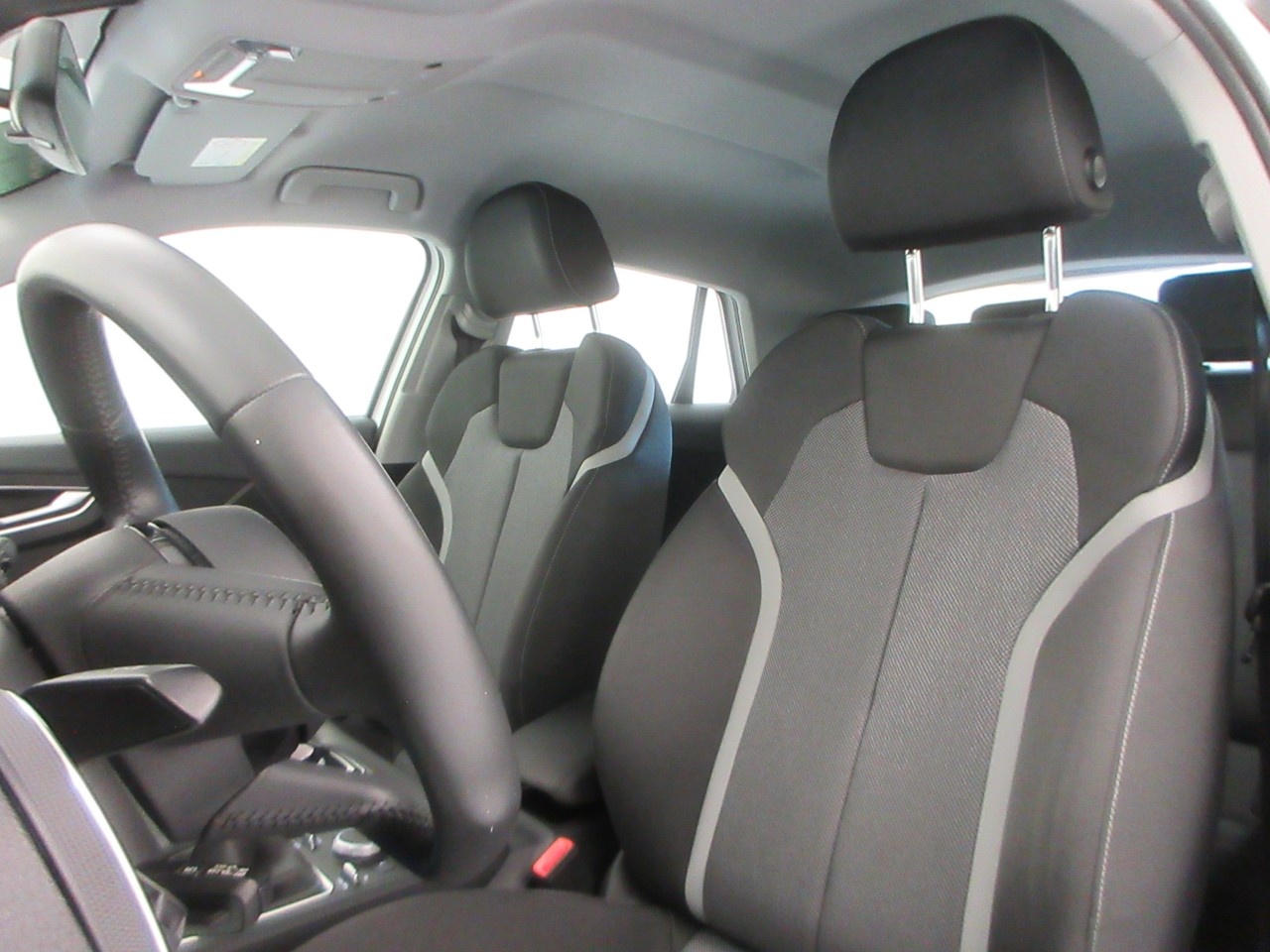 Audi Q2 Q2 1.6 TDI Sport - 12