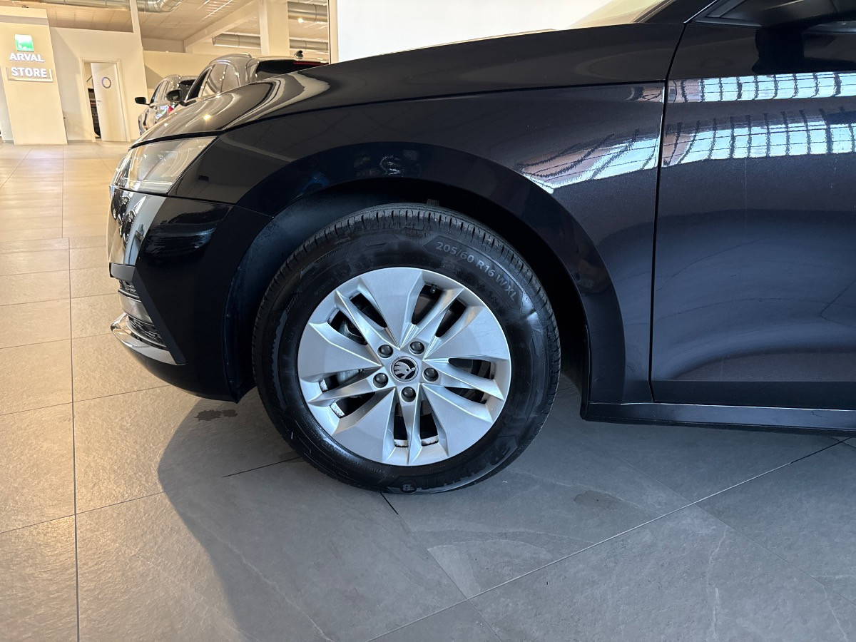 Skoda Octavia Usato 2023 Octavia Parma