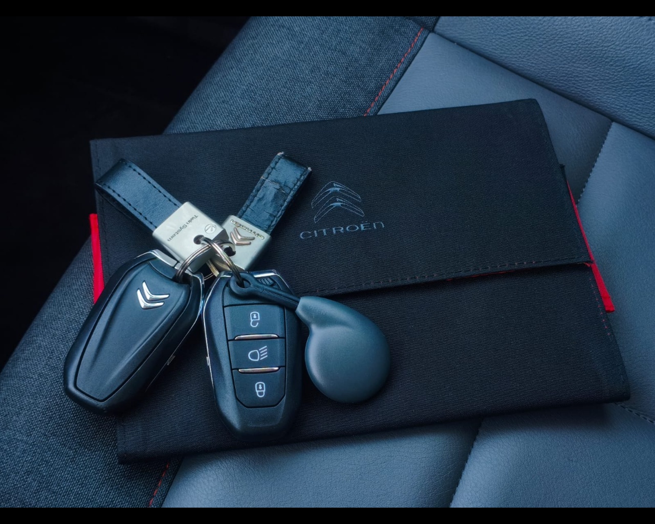 Foto CITROEN C5 Aircross 1.5 bluehdi Shine s&s 130cv eat8