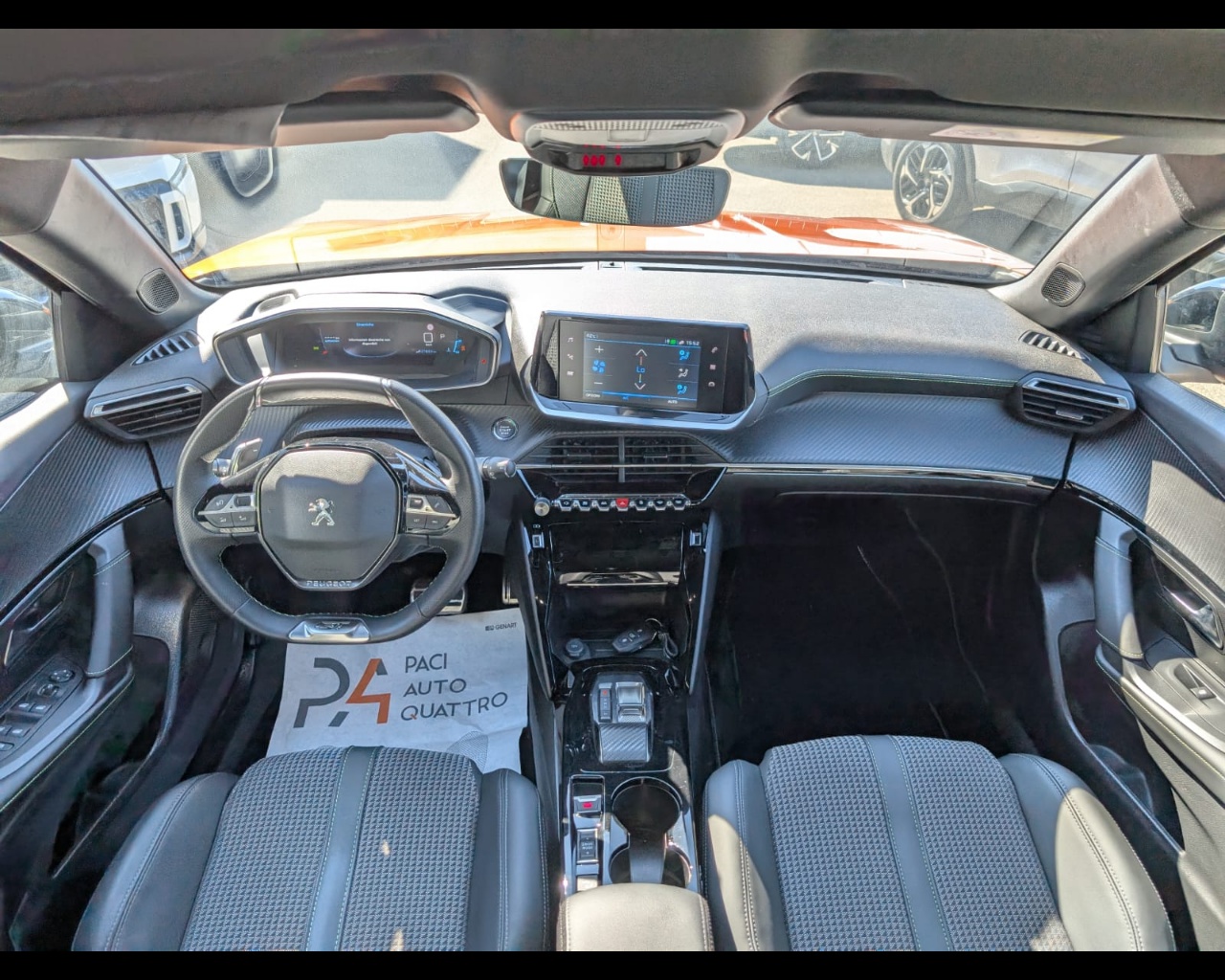 Foto PEUGEOT 2008 1.5 bluehdi GT s&s 130cv eat8