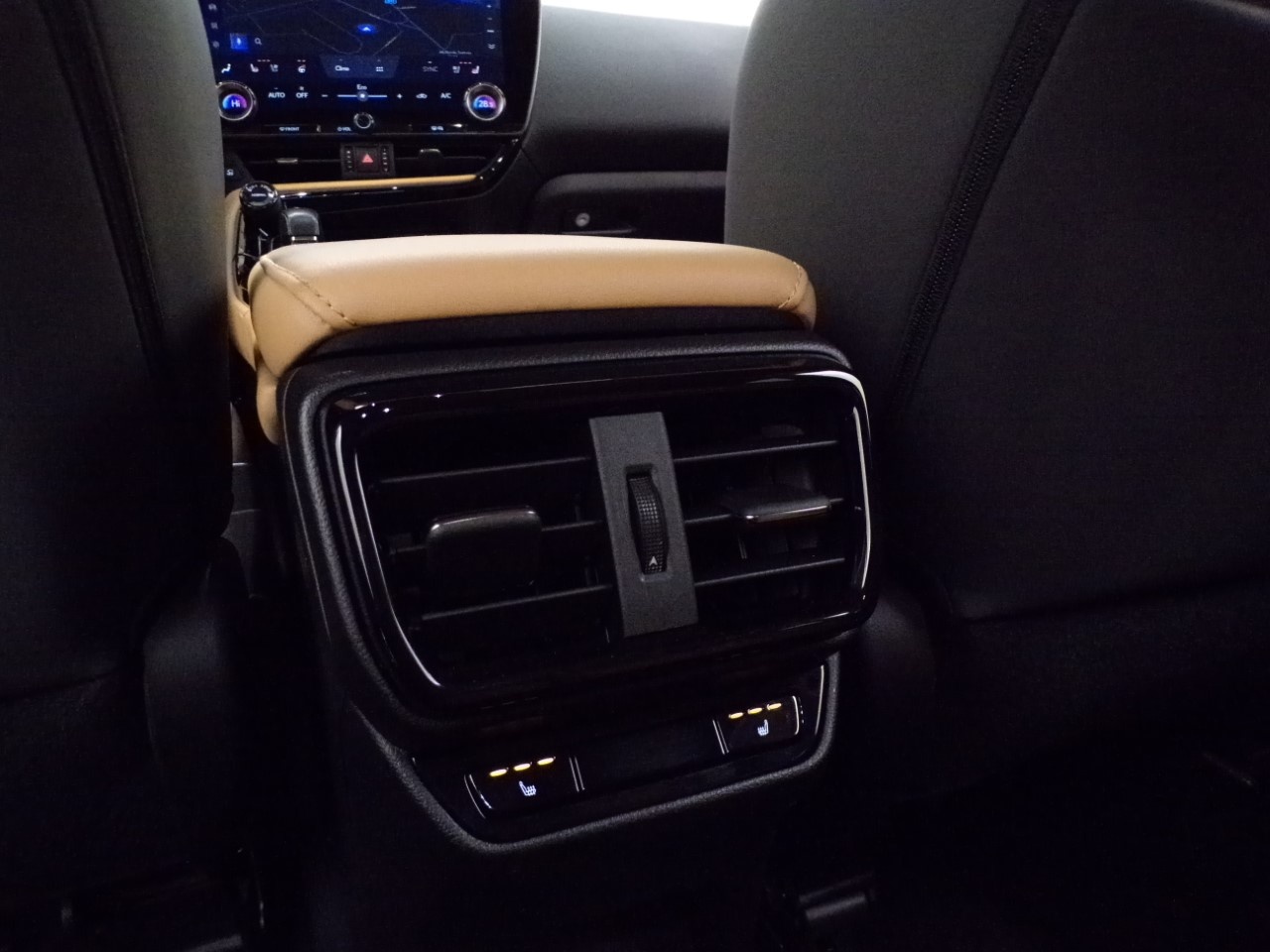 Lexus NX NX 450+ 2.5 Plug-in Luxury 4WD e-CVT - 16