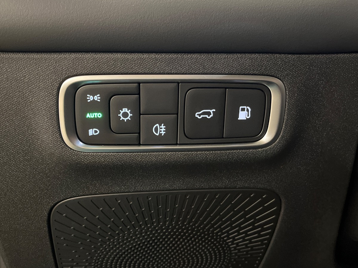 Lepas Lepas L8 PHEV Nuovo Ibrido benzina Lepas L8 PHEV Verona
