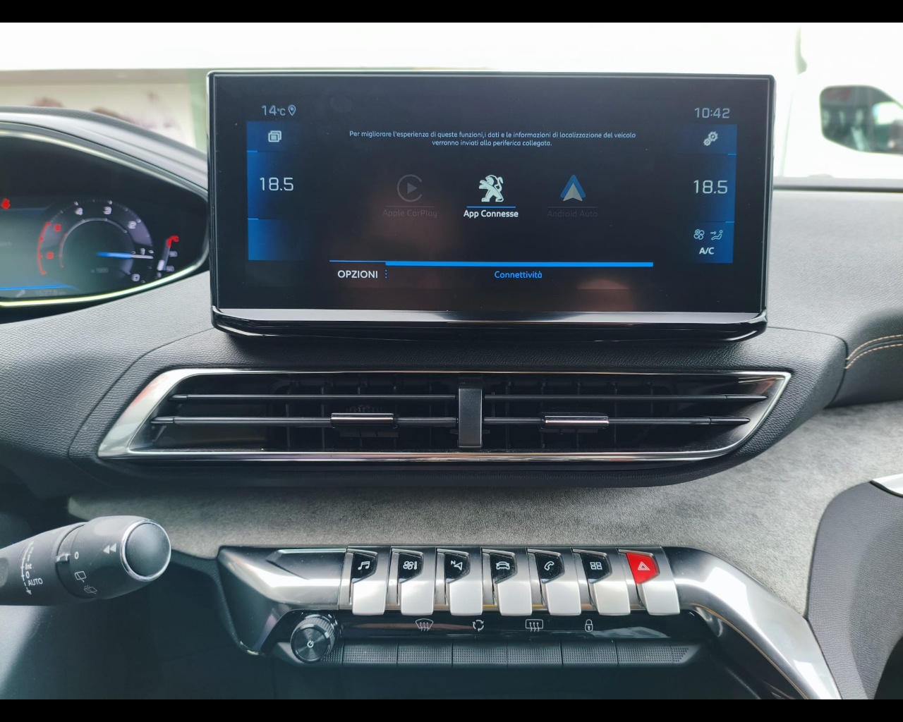 Foto PEUGEOT 3008 1.5 bluehdi GT s&s 130cv eat8 N1