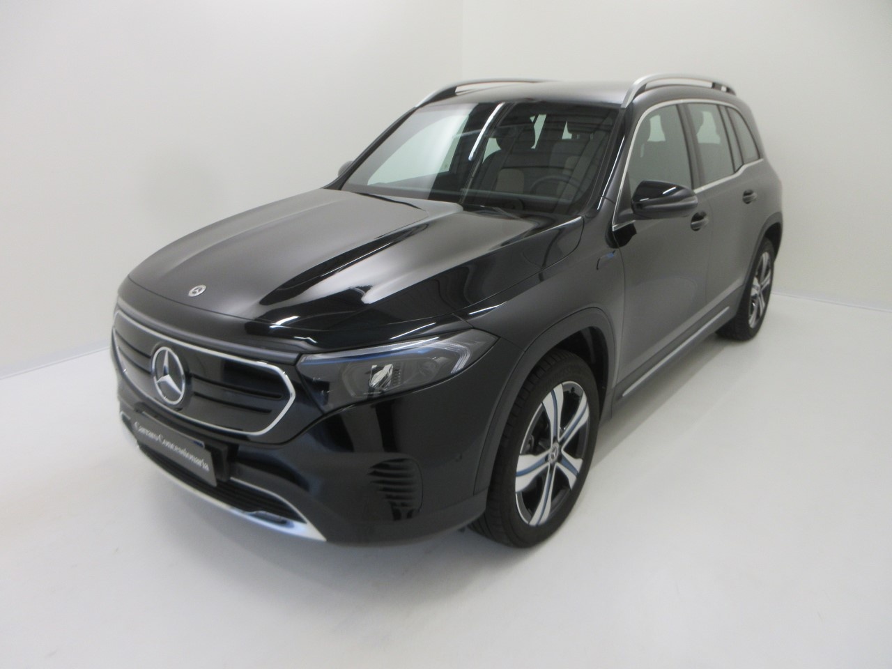 Mercedes EQB EQB 300 Sport 4Matic - 1