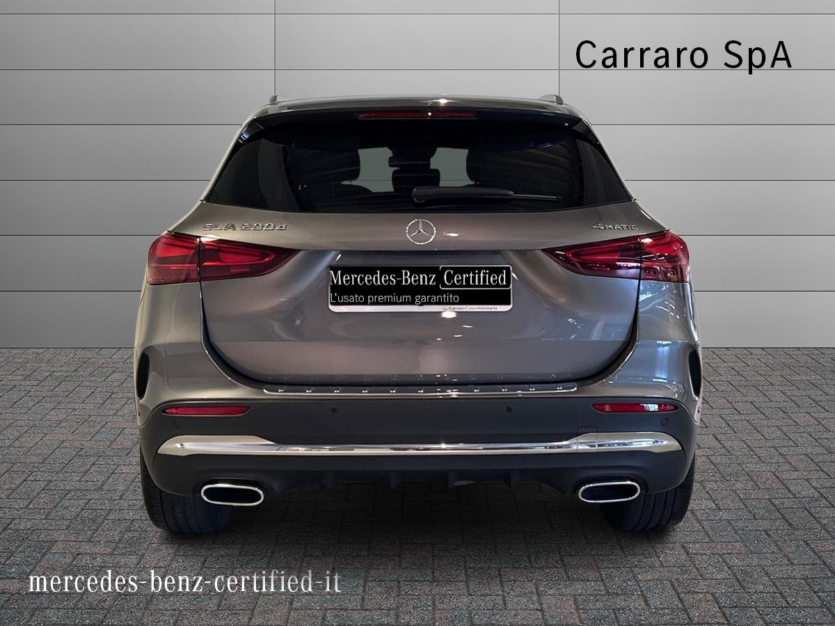 Mercedes GLA GLA 200 D AMG Line Advanced Plus 4Matic 8G-DCT - 4