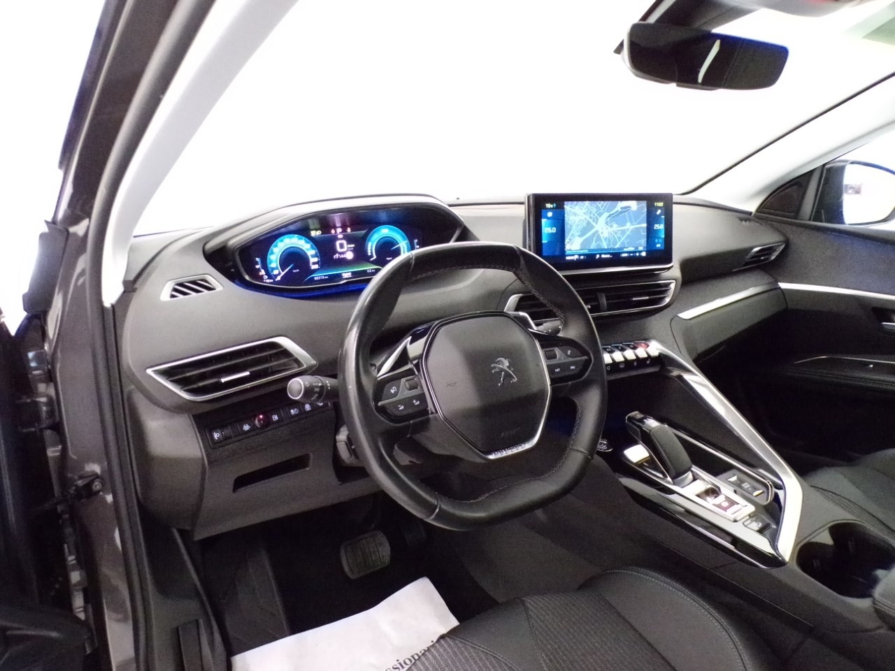 Peugeot 3008 3008 1.6 HYBRID4 300cv Allure Pack 4x4 e-EAT8 - 12