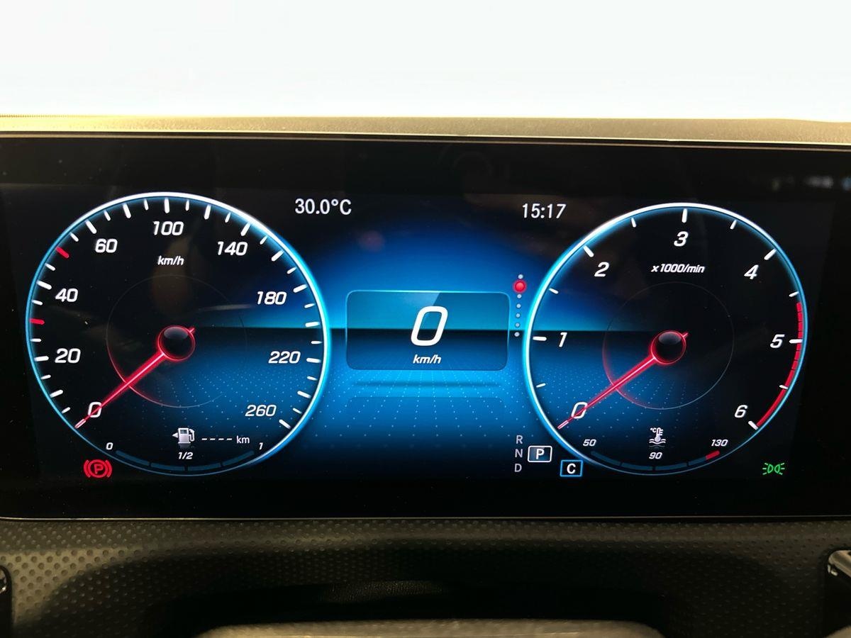 Mercedes Classe A Classe A 180 D Sport Night edition 8G-DCT - 13