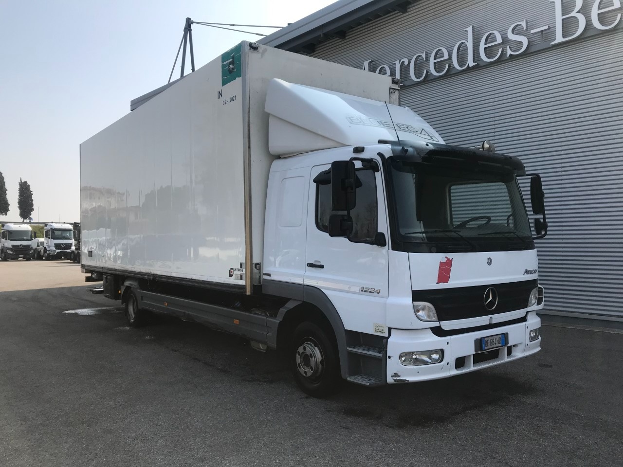 Mercedes Atego atego 1224 L nR/48 bluetec cab.S