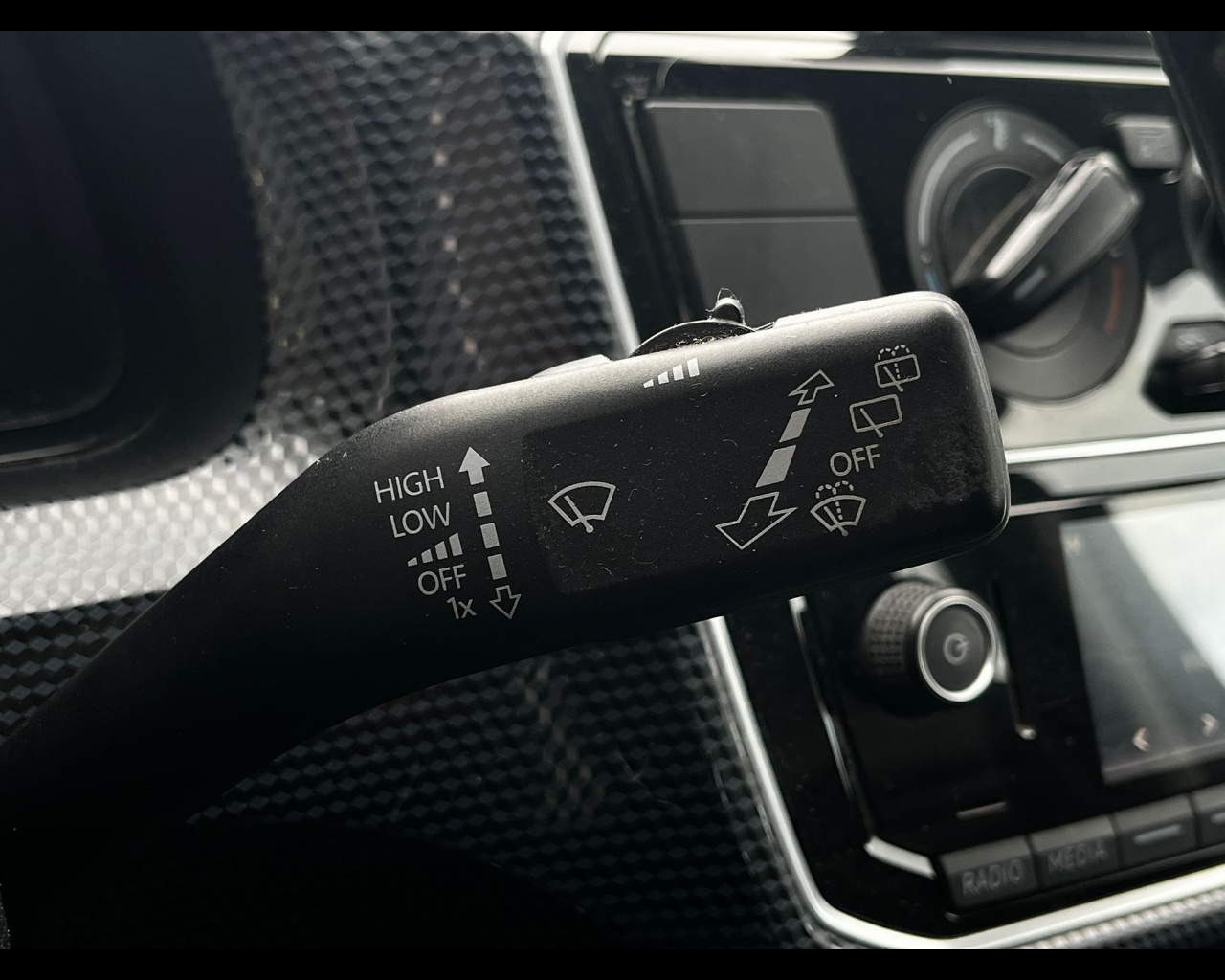 Foto VOLKSWAGEN up! 5p 1.0 Move up! 60cv