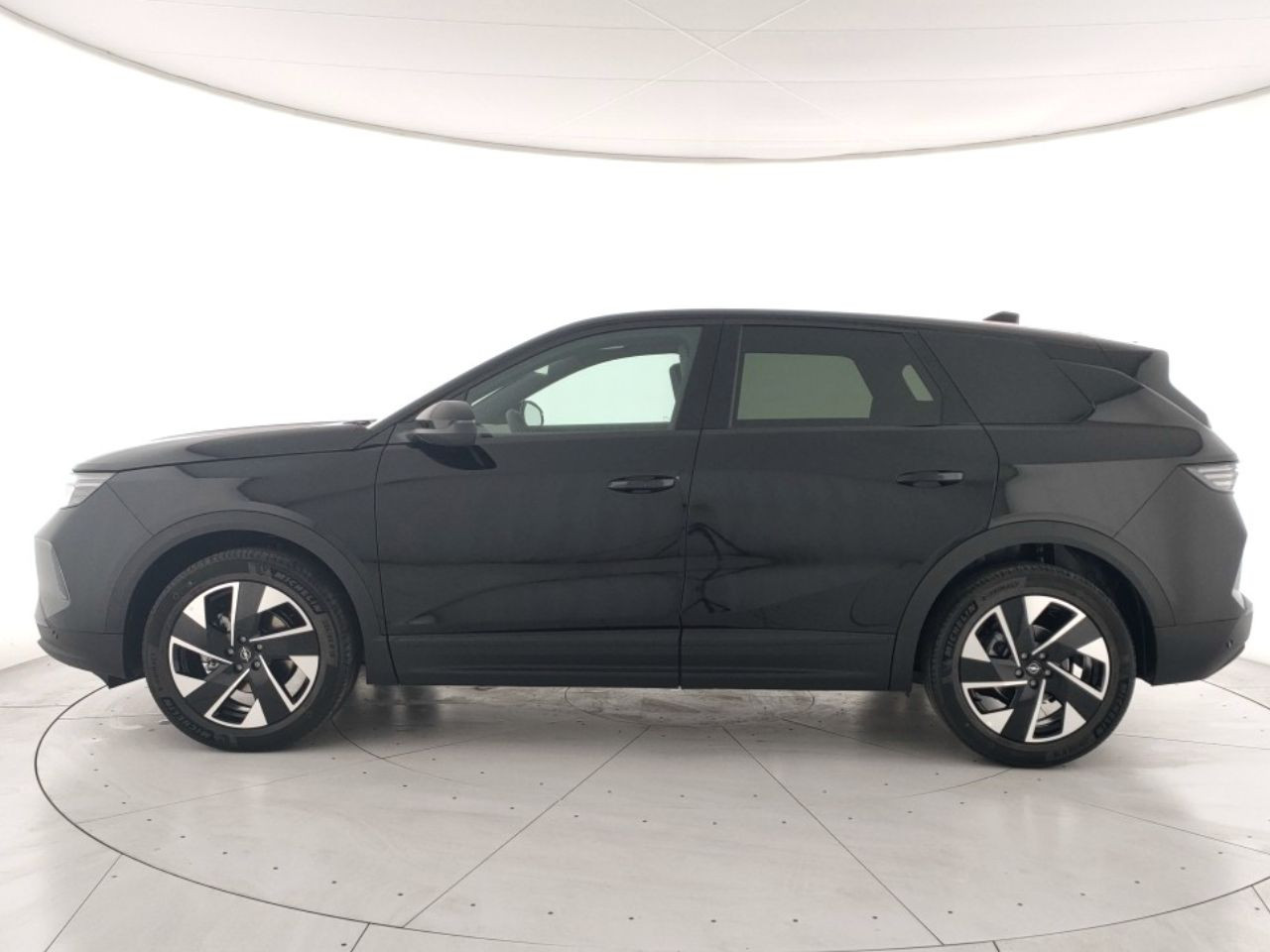 Opel Grandland Nuovo Ibrido benzina Grandland Porto Mantovano
