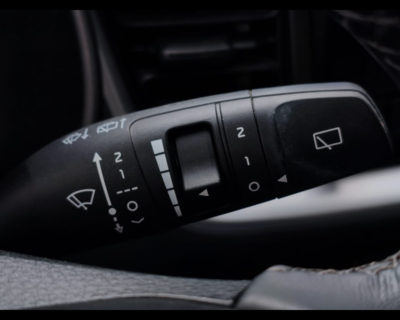 Foto KIA Stonic 1.0 t-gdi mhev Style 100cv mt