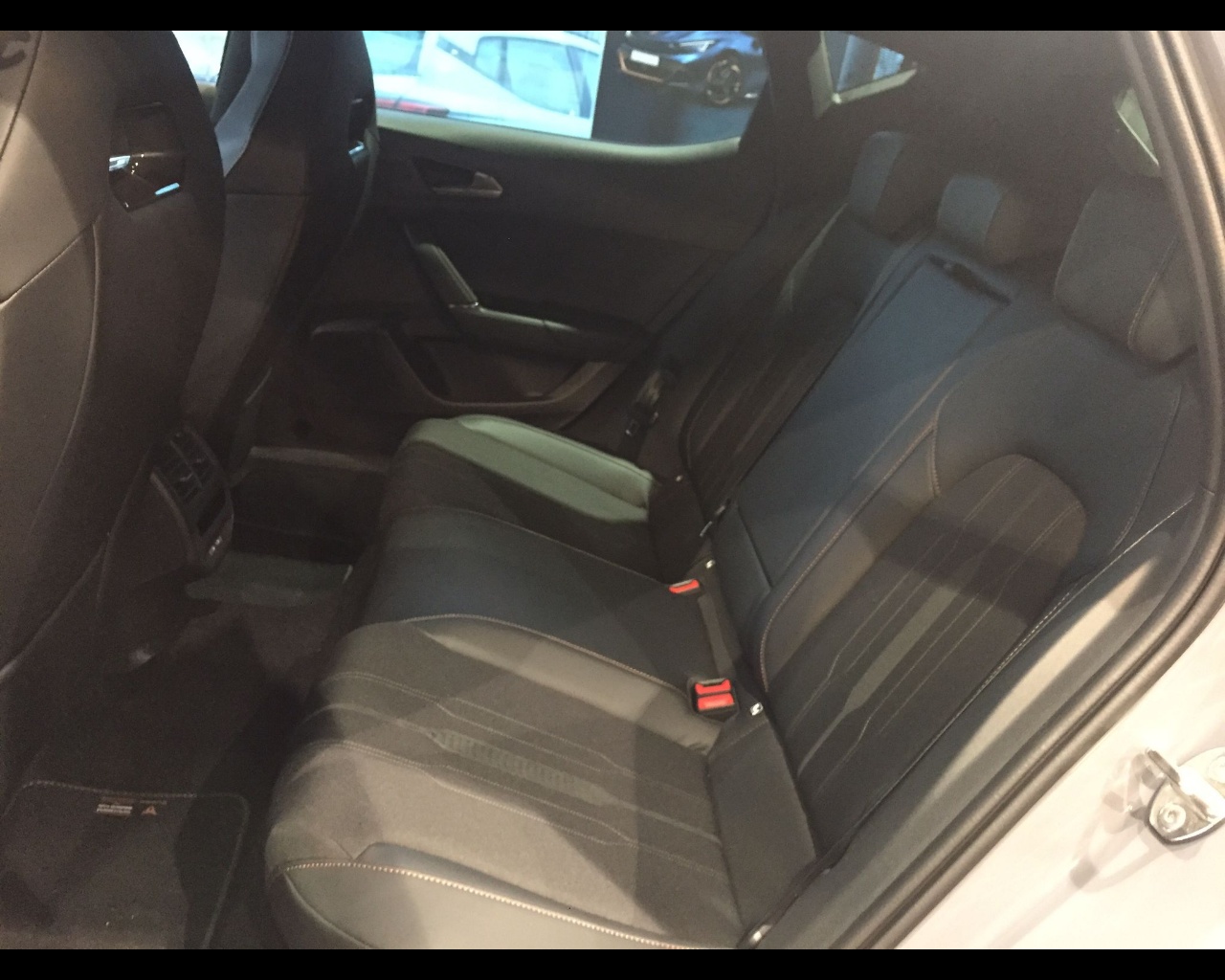 Immagine CUPRA CUPRA Leon Leon 1.5 Hybrid 110 kW (150 CV) mHEV DSG 7 marce 2WD usata o Km0