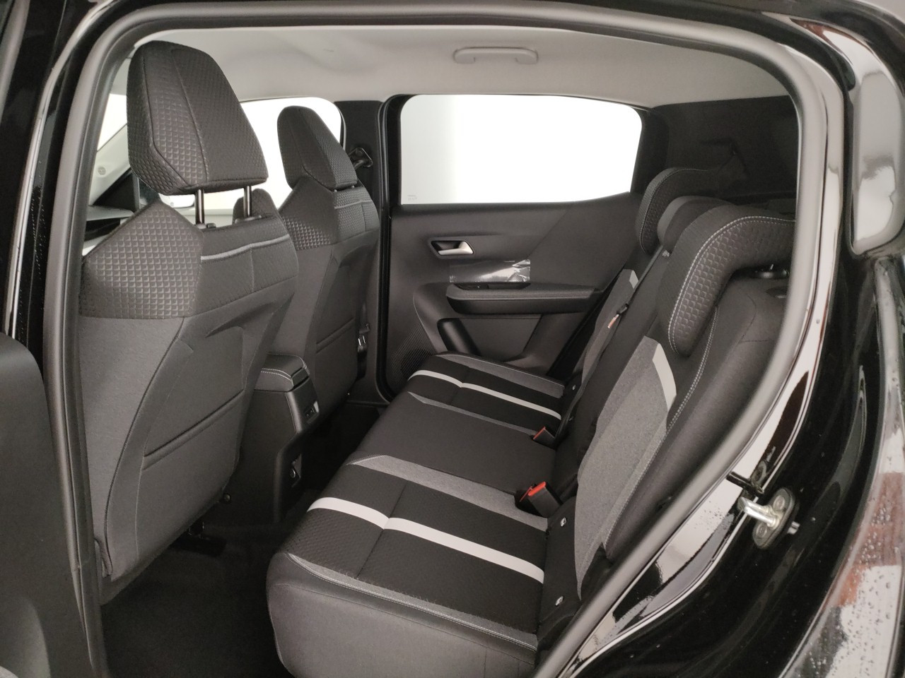 Opel Frontera Nuovo Ibrido benzina Frontera Porto Mantovano