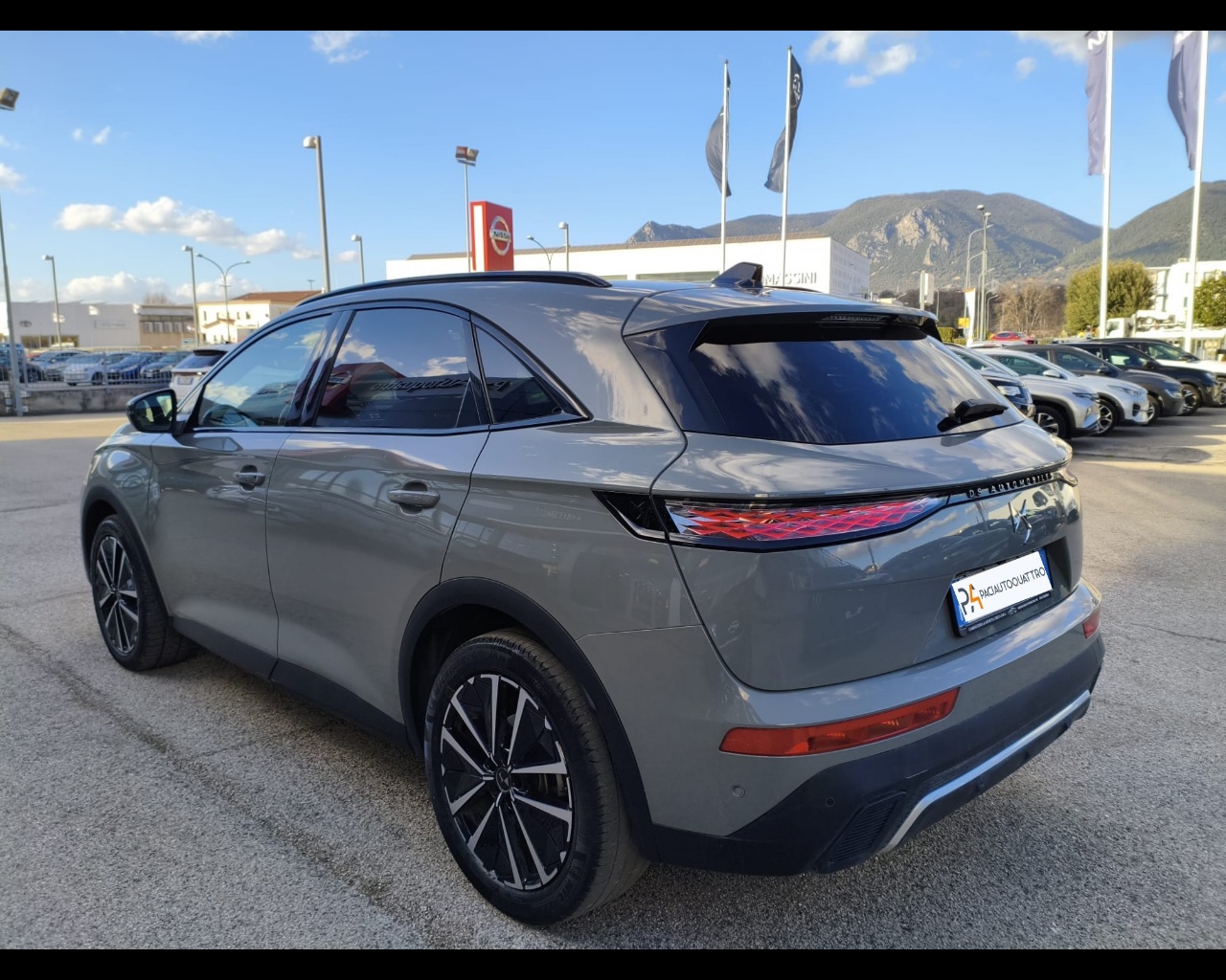 Foto DS DS7 1.5 bluehdi Etoile 130cv auto N1