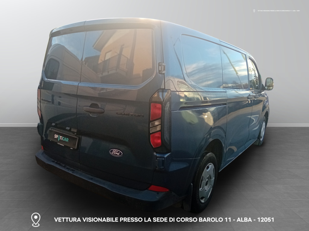 Panoramica 7° Immagine Veicolo